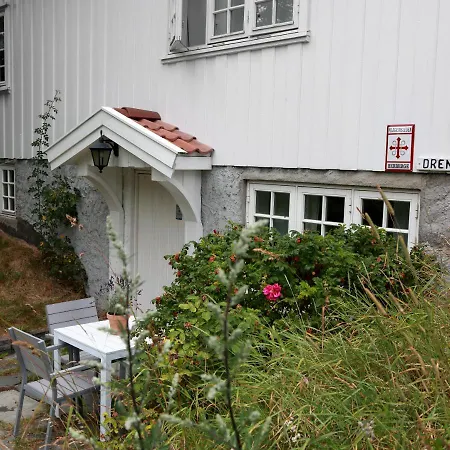 Jomfruburet Og Drengestua Chalet Gran